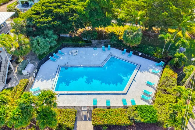 $855,000 | 12690 Overseas Highway, Unit 413, Marathon, FL 33050