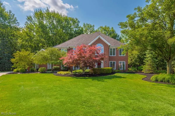 $1,200,000 | 3251 Royal Oak Court, Westlake, OH 44145