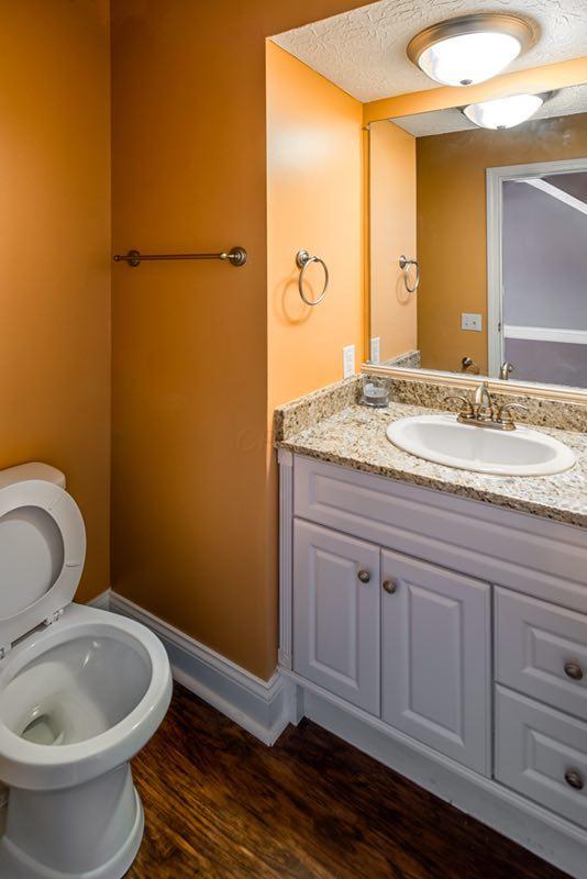 7925 Meadowhaven Boulevard, Unit 8 Columbus, OH 43235 - Photo 8 of 10 Gallery Image 8