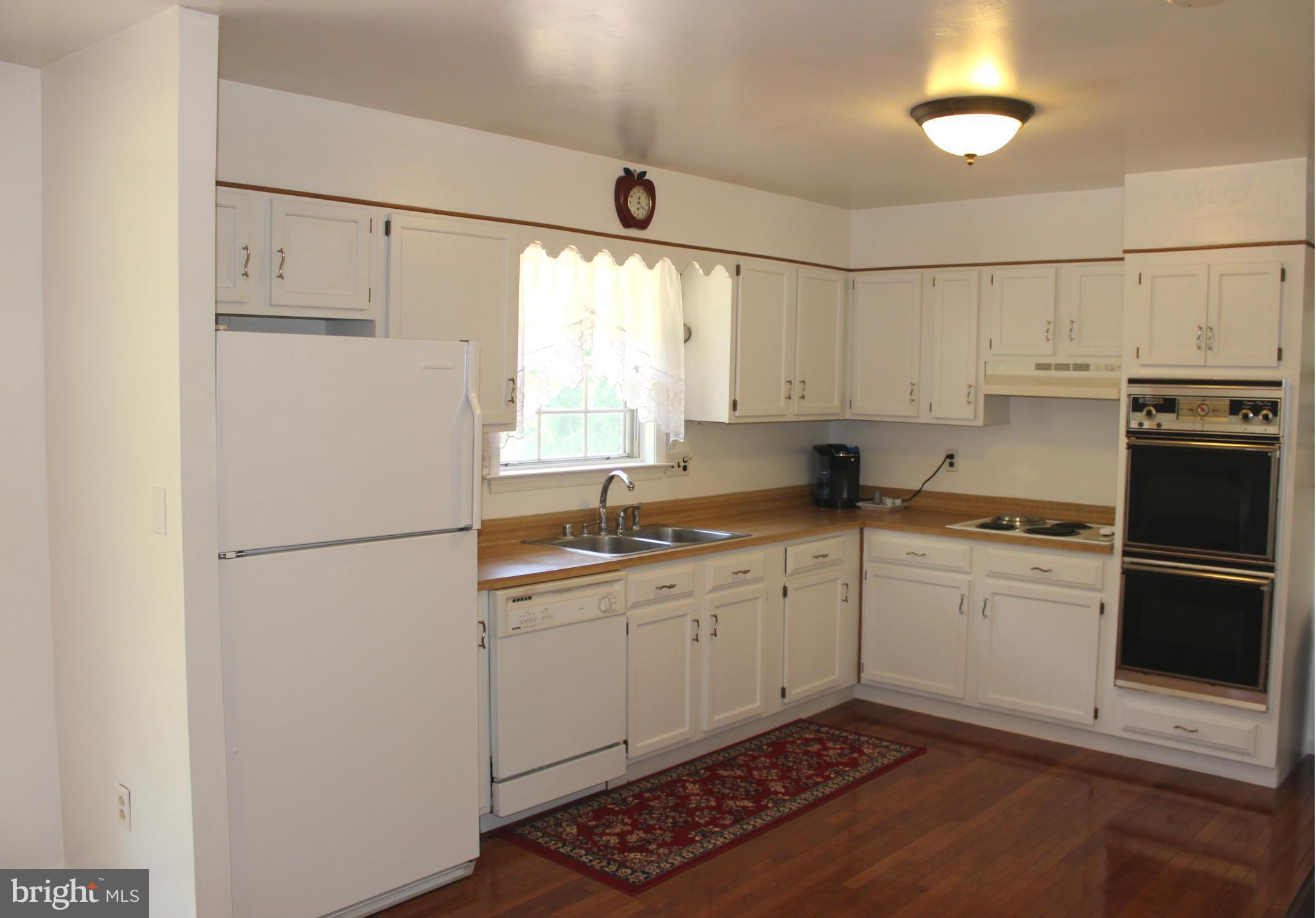 250 Armiger Road Huntingtown, MD 20639 - Photo 14 of 30 Kitchen