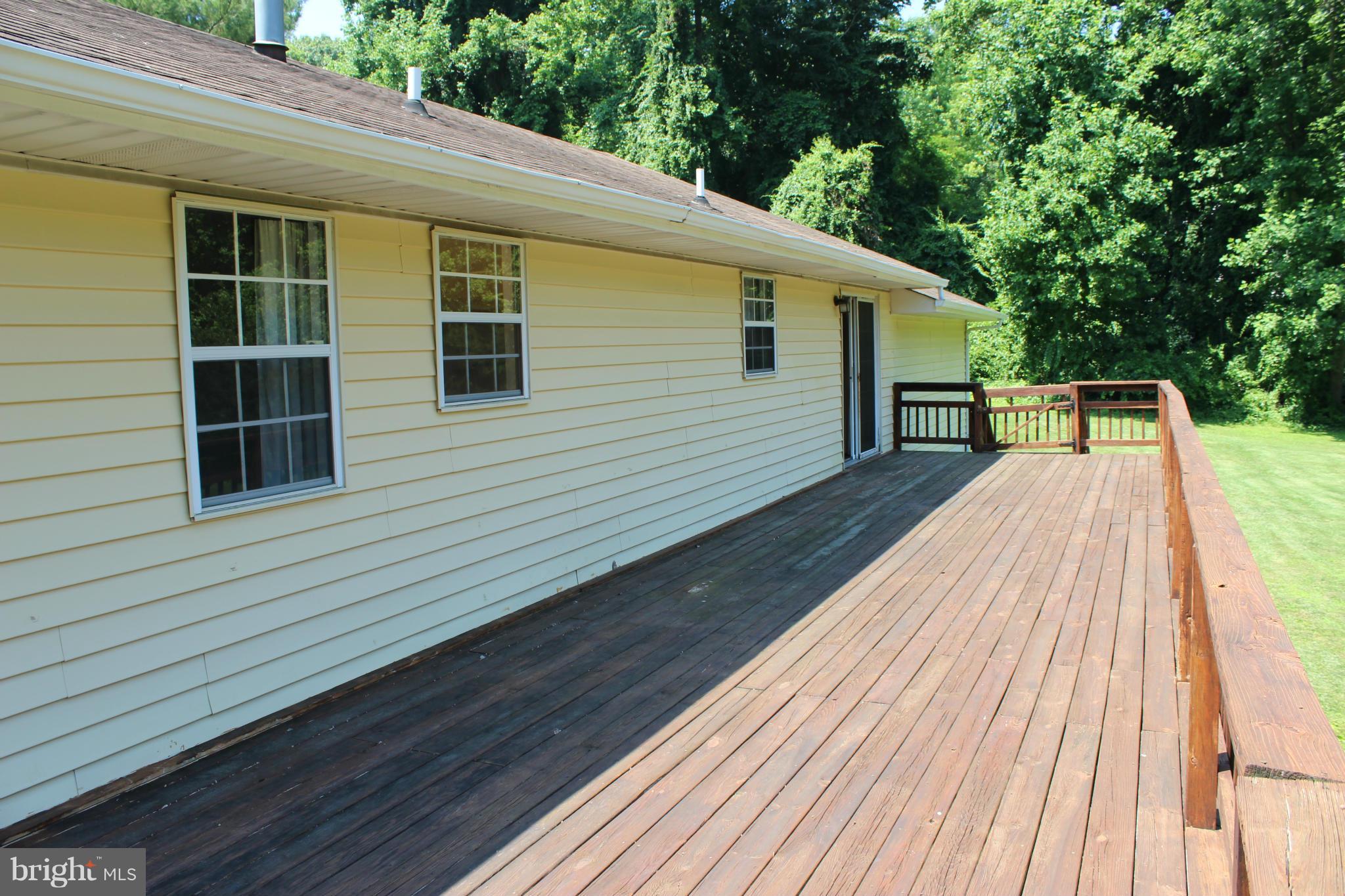 250 Armiger Road Huntingtown, MD 20639 - Photo 9 of 30 Exterior (General)