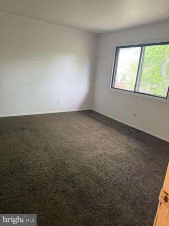 $2,000 | 25 Memphis Court, Sicklerville, NJ 08081
