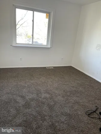 $2,000 | 25 Memphis Court, Sicklerville, NJ 08081