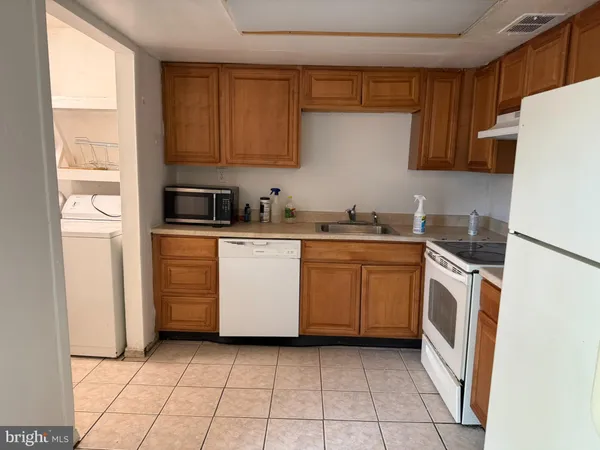 $2,000 | 25 Memphis Court, Sicklerville, NJ 08081