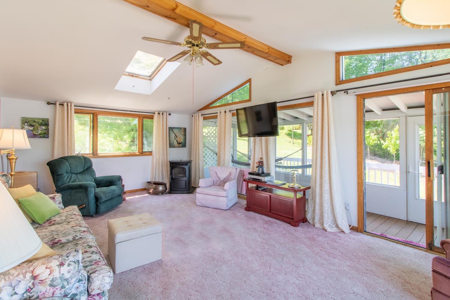 4111 Highway 114 Canaan, VT 05903 - Photo 11 of 40