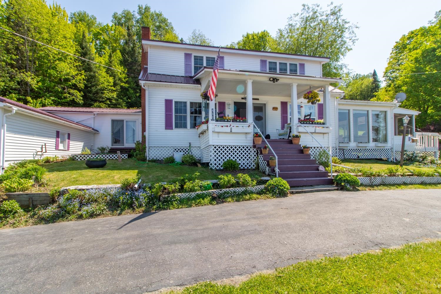 4111 Highway 114 Canaan, VT 05903 - Photo 28 of 40