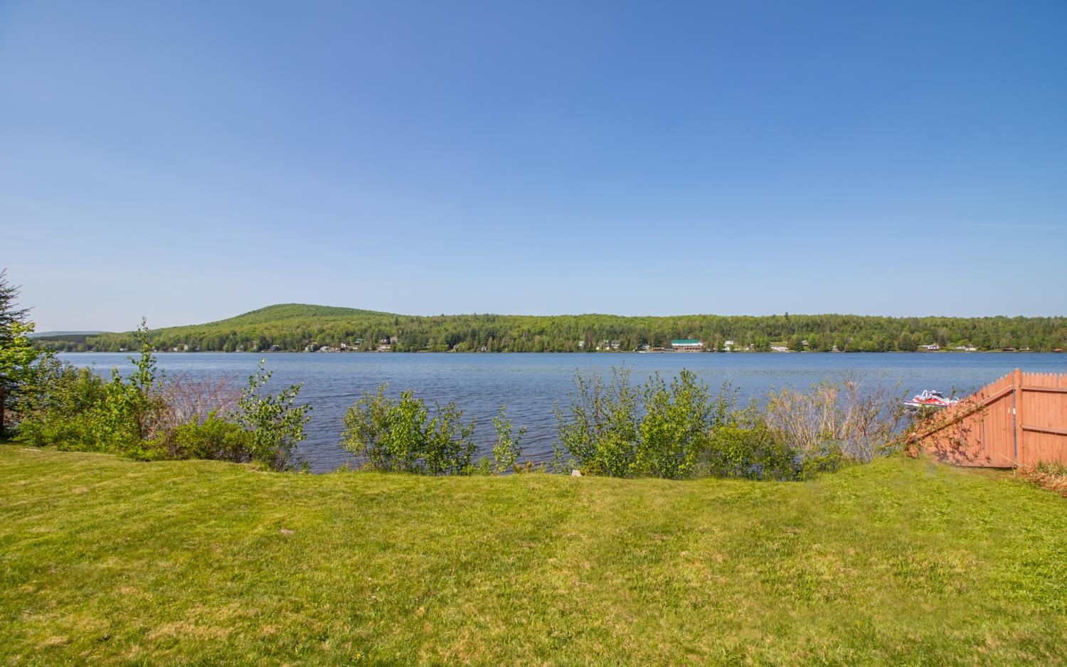 4111 Highway 114 Canaan, VT 05903 - Photo 5 of 40