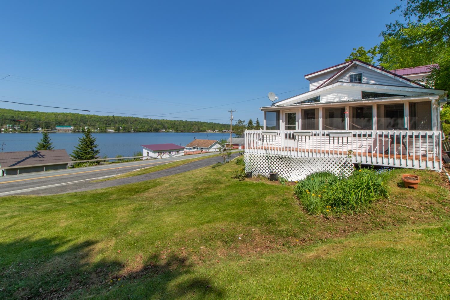 4111 Highway 114 Canaan, VT 05903 - Photo 7 of 40