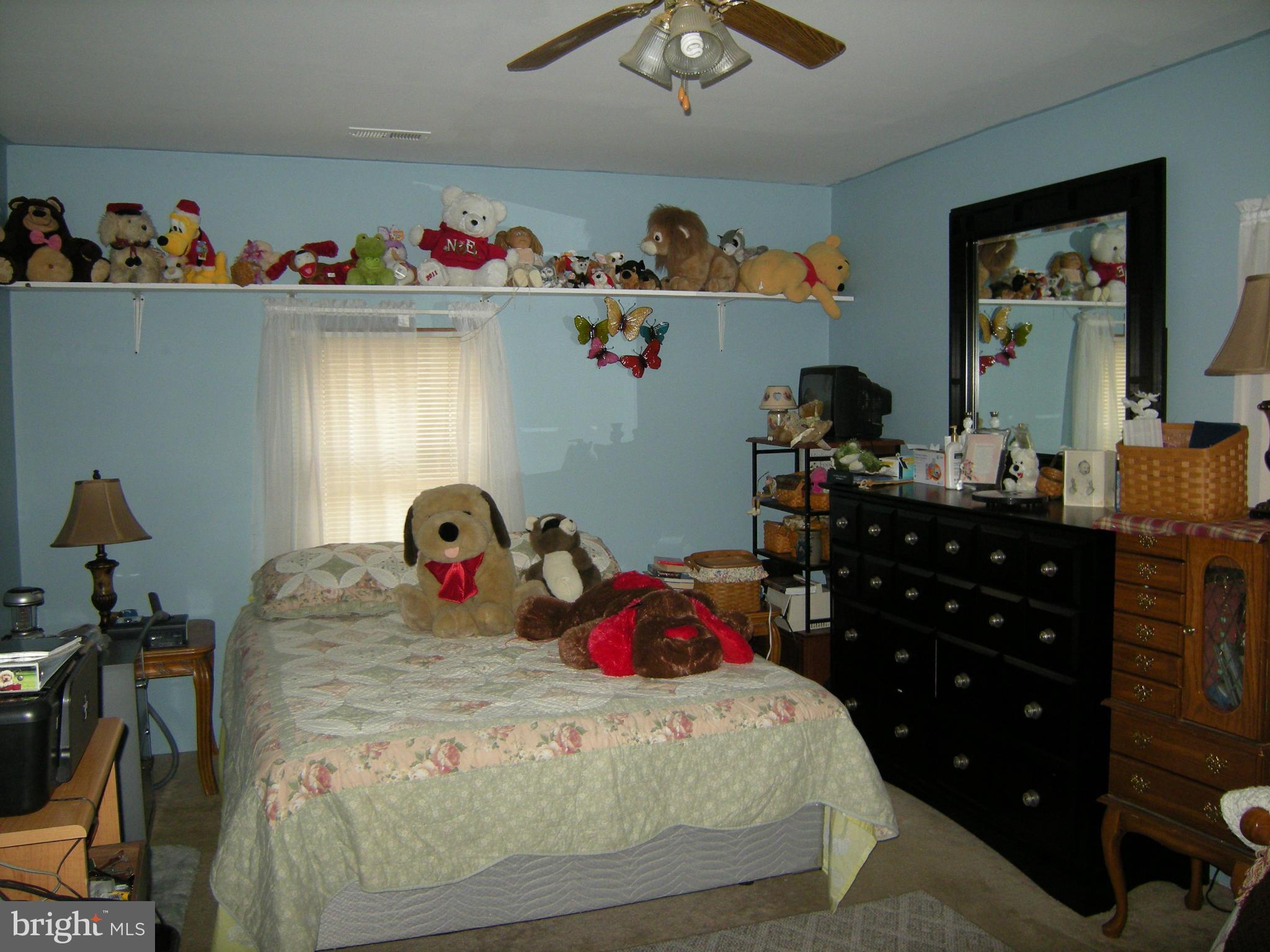 4722 Idlewilde Road Shady Side, MD 20764 - Photo 21 of 29 Bedroom (Master)