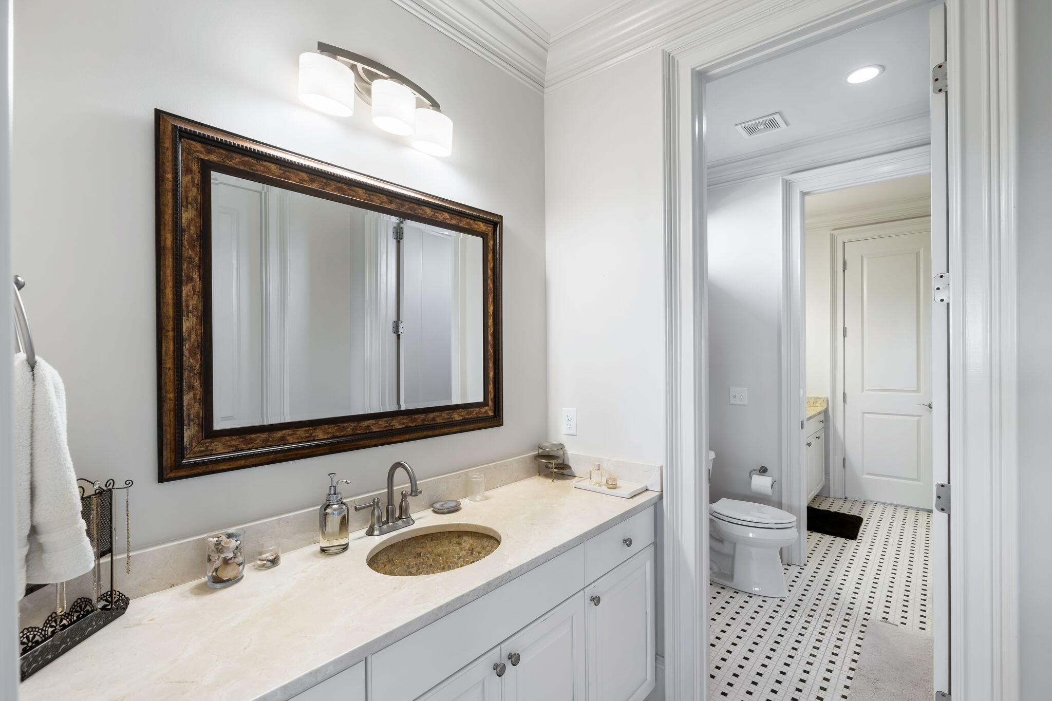 2749 Fountainhead Way Mount Pleasant, SC 29466 - Photo 44 of 52 24-web-or-mls-2749 Fountainhead Way Coas