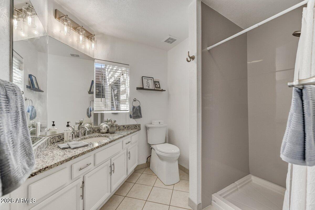 1301 West Rio Salado Parkway, Unit 51 Mesa, AZ 85201 - Photo 19 of 30 Guest Bath (1)