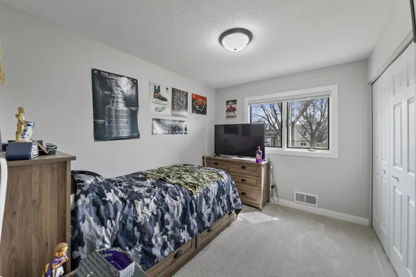 $390,000 | 8726 Ivywood Avenue South, Cottage Grove, MN 55016
