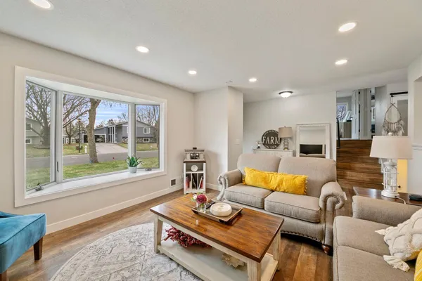 $390,000 | 8726 Ivywood Avenue South, Cottage Grove, MN 55016