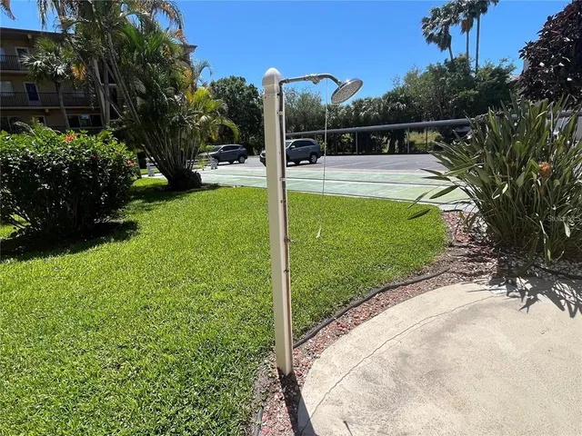 $159,000 | 2525 West Bay Drive, Unit E23, Belleair Bluffs, FL 33770