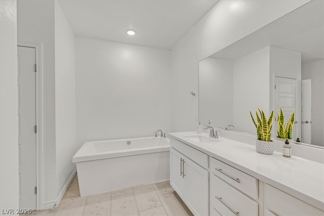 2555 Hampton Road, Unit 11203 Henderson, NV 89052 - Photo 18 of 50 Gallery Image 18