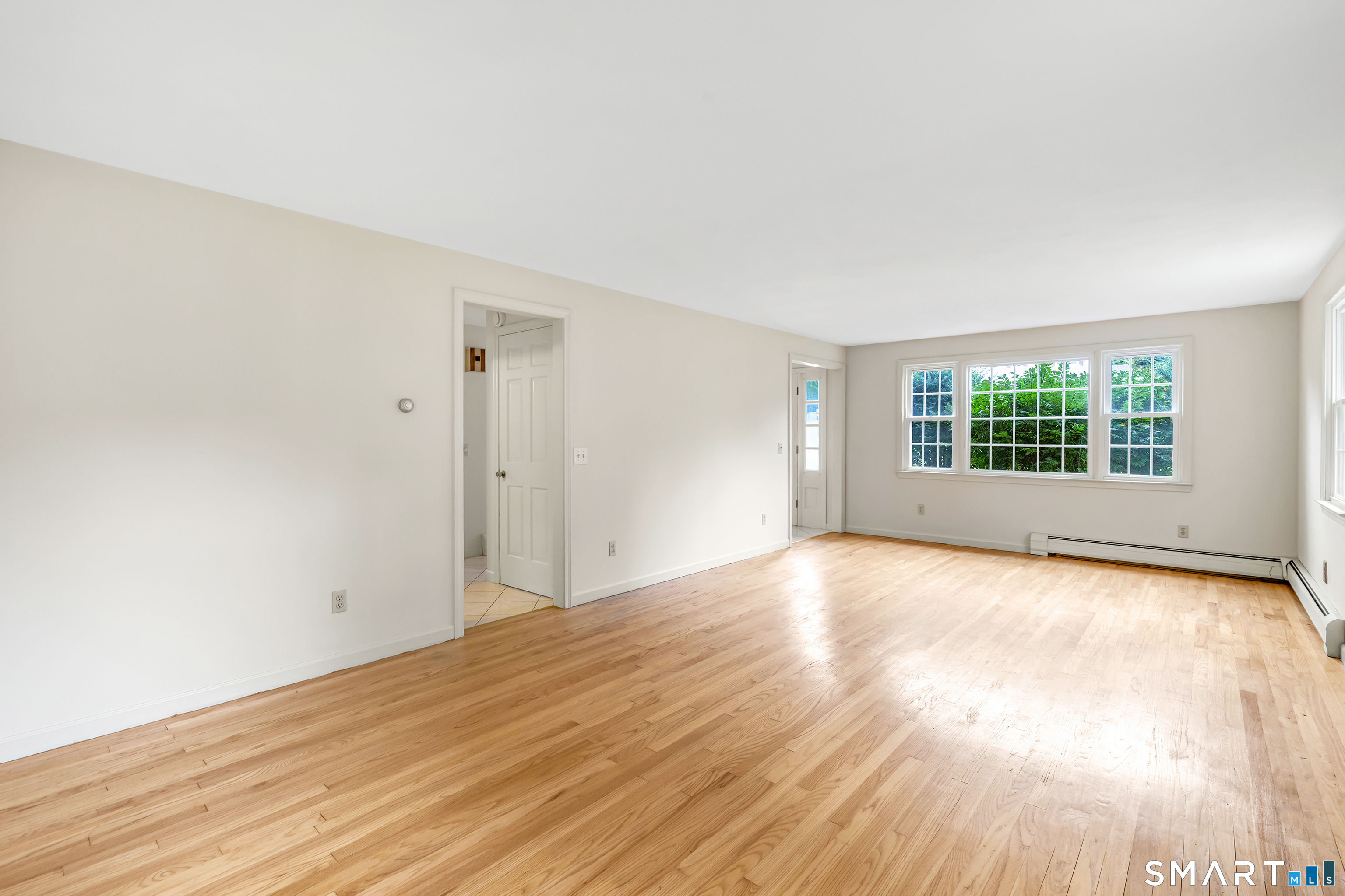 63 Marathon Road Trumbull, CT 06611 - Photo 13 of 40 Gallery Image 13