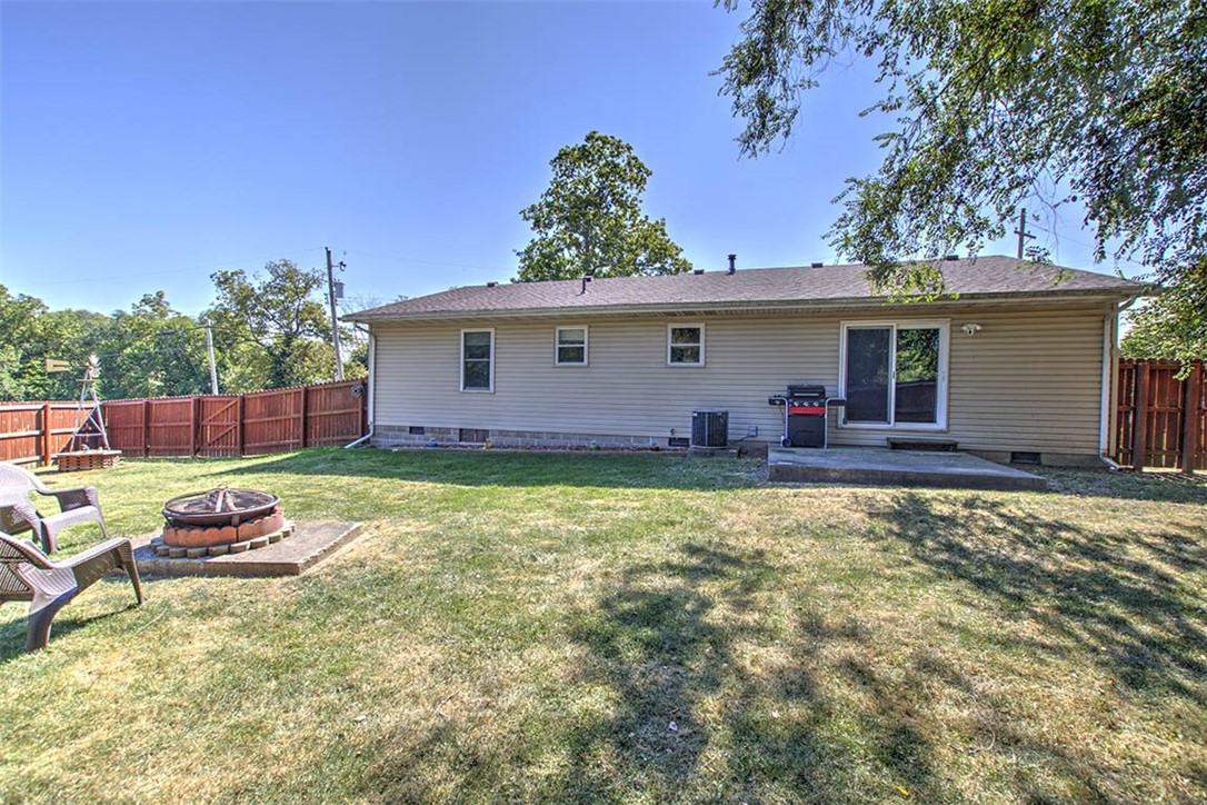 520 Elm Street Mount Zion, IL 62549 - Photo 20 of 23