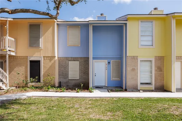$114,900 | 6702 Everhart Road, Unit T106, Corpus Christi, TX 78413