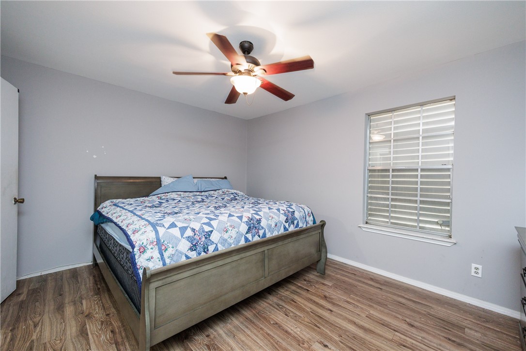 6702 Everhart Road, Unit T106 Corpus Christi, TX 78413 - Photo 17 of 29