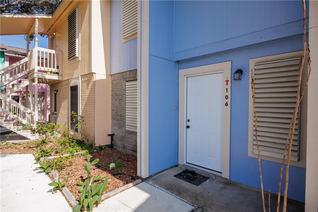 6702 Everhart Road, Unit T106 Corpus Christi, TX 78413 - Photo 2 of 29