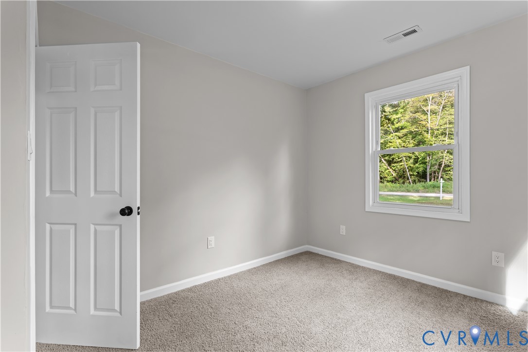 10800 Beaver Castle Road Hopewell, VA 23860 - Photo 23 of 44