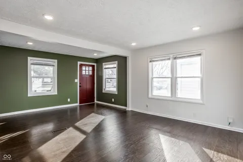 $200,000 | 210 South Butler Avenue, Indianapolis, IN 46219