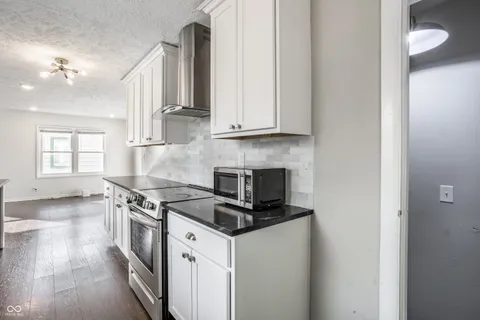 $200,000 | 210 South Butler Avenue, Indianapolis, IN 46219