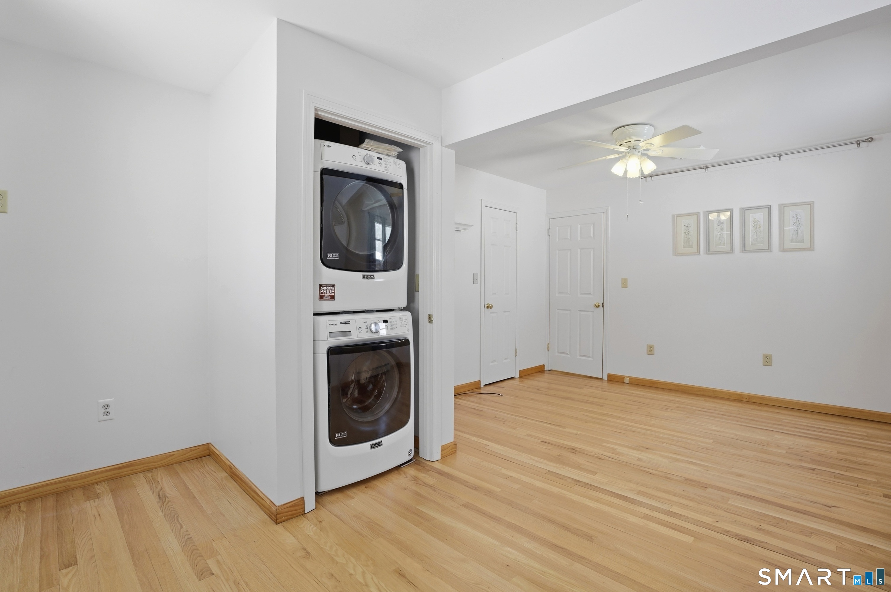 36 Longview Terrace Naugatuck, CT 06770 - Photo 18 of 29 a view of a livingroom with a fireplace