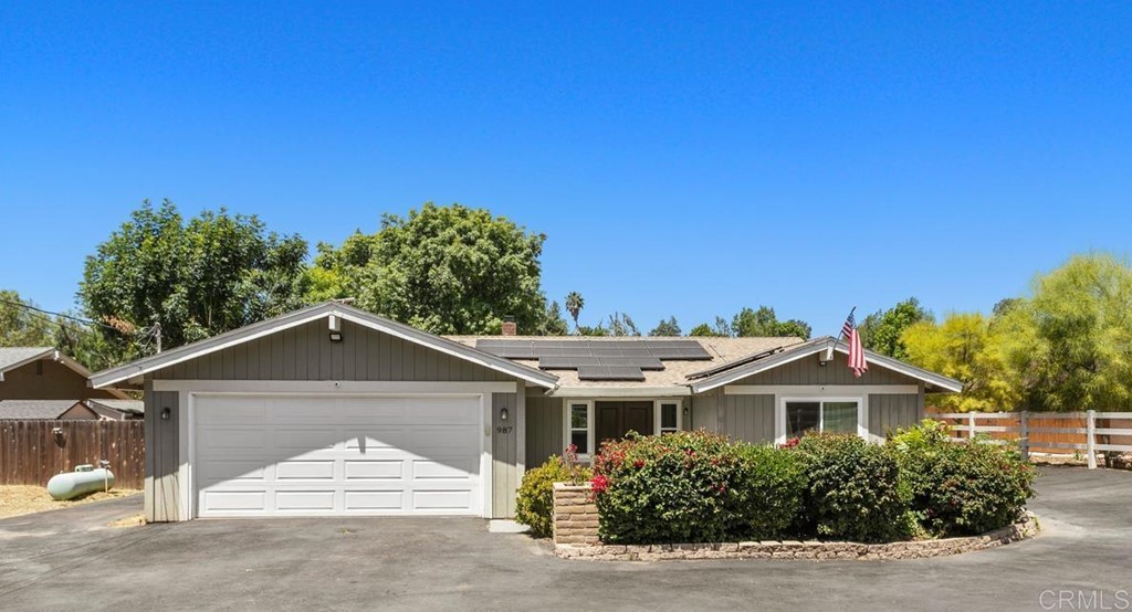 987 Morro Road Fallbrook, CA 92028 - Photo 1 of 1 a front view of a house with a yard