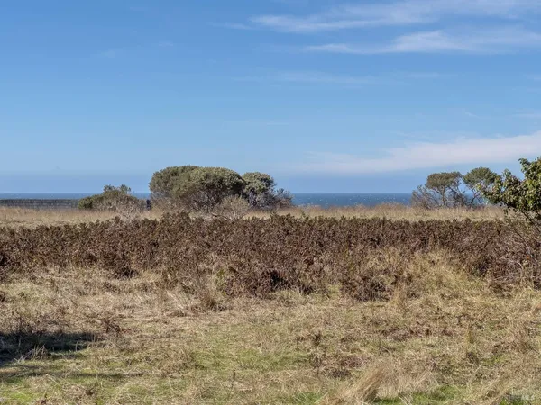 $275,000 | 36786 Mariners Drive, The Sea Ranch, CA 95497