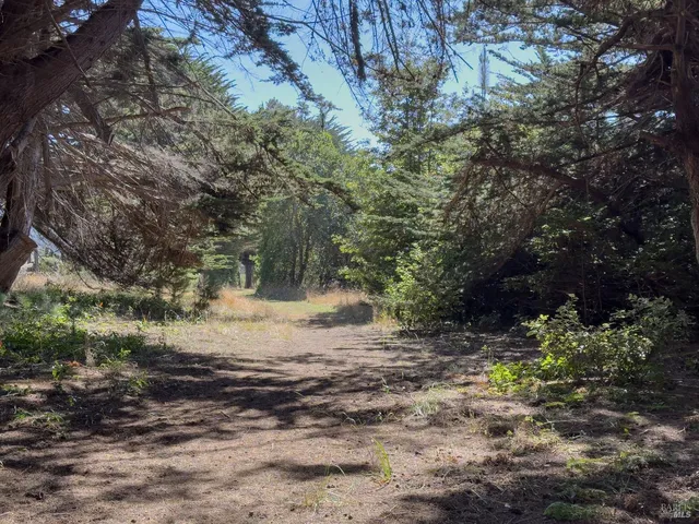 $310,000 | 36786 Mariners Drive, The Sea Ranch, CA 95497