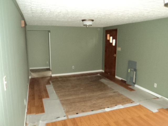 985 Hart Road Columbus, OH 43223 - Photo 4 of 7