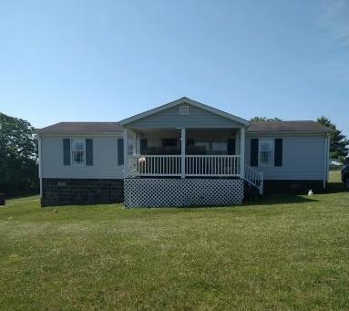 70 Vineyard Road Glade Hill, VA 24092 - Photo 2 of 11 70 Vineyard - 2