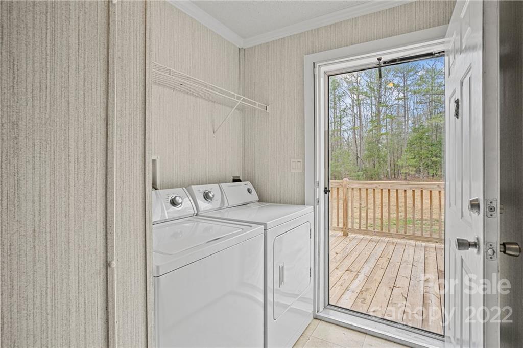 3205 Unity Church Road Lancaster, SC 29720 - Photo 25 of 45 a utility room with dryer and washer