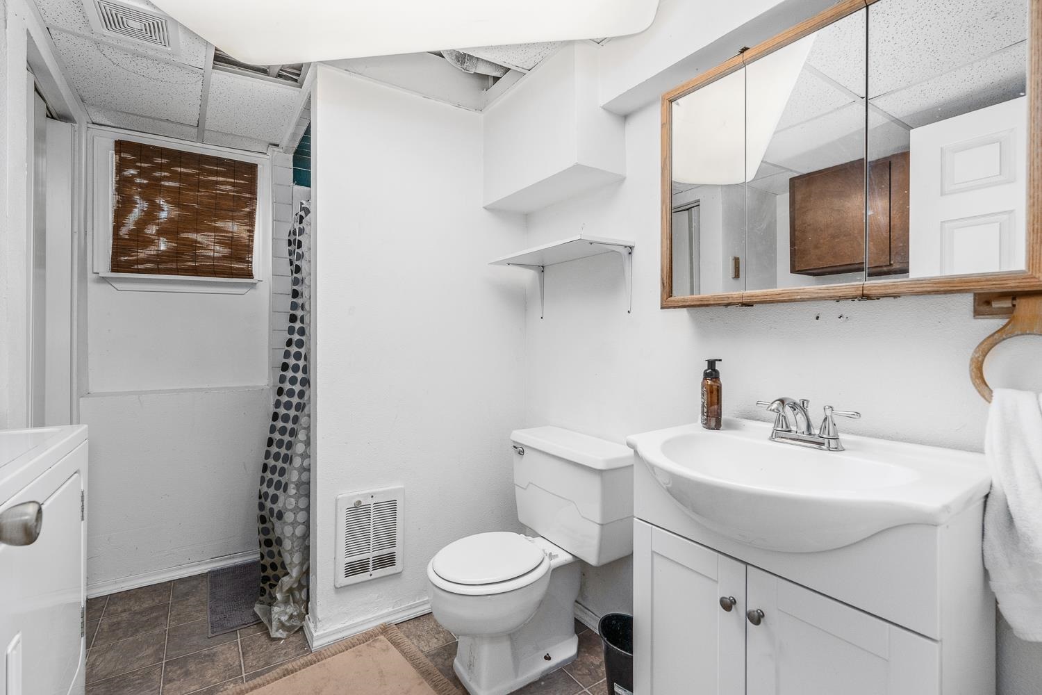 3218 South University Road, Unit 3218 Spokane Valley, WA 99206 - Photo 11 of 29 Gallery Image 11