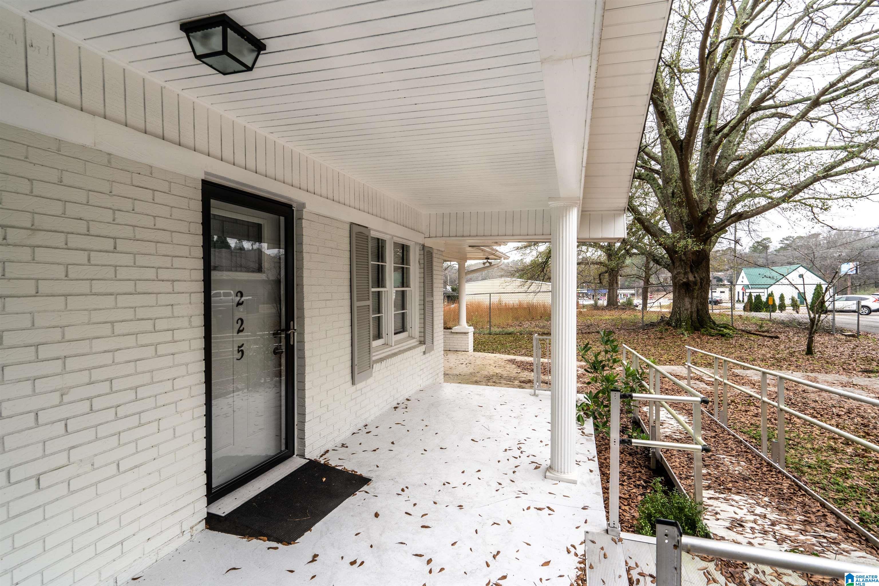 225 Walker Road Birmingham, AL 35214 - Photo 4 of 28