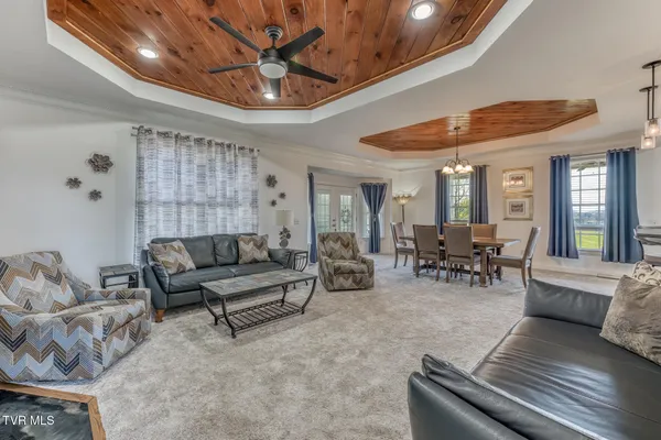 $625,000 | 18348 Buffalo Pond Road, Bristol, VA 24202