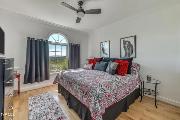 $625,000 | 18348 Buffalo Pond Road, Bristol, VA 24202