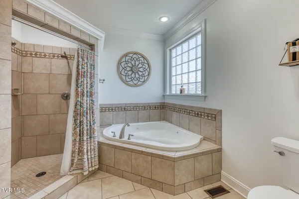 $625,000 | 18348 Buffalo Pond Road, Bristol, VA 24202