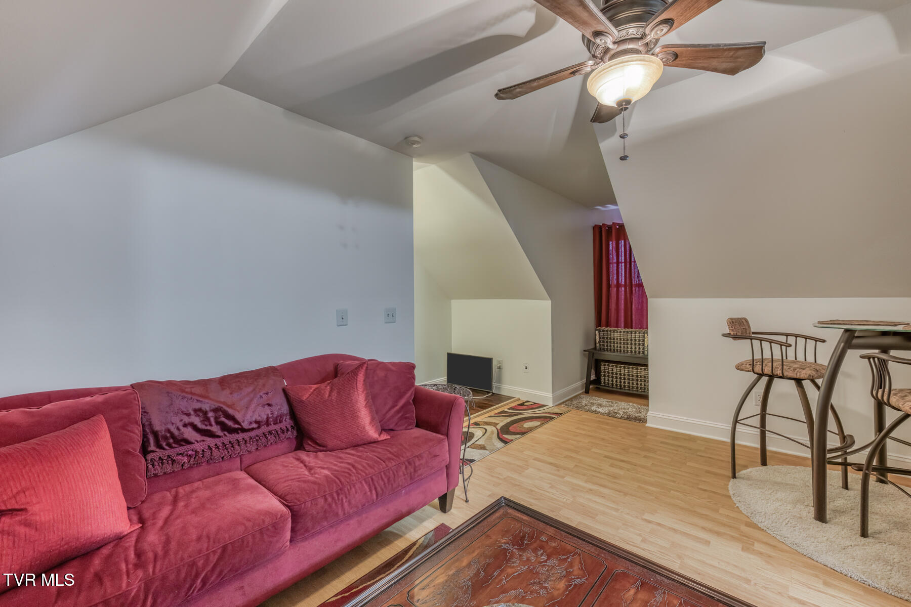 18348 Buffalo Pond Road Bristol, VA 24202 - Photo 35 of 73 18348 Buffalo Pond Rd-35