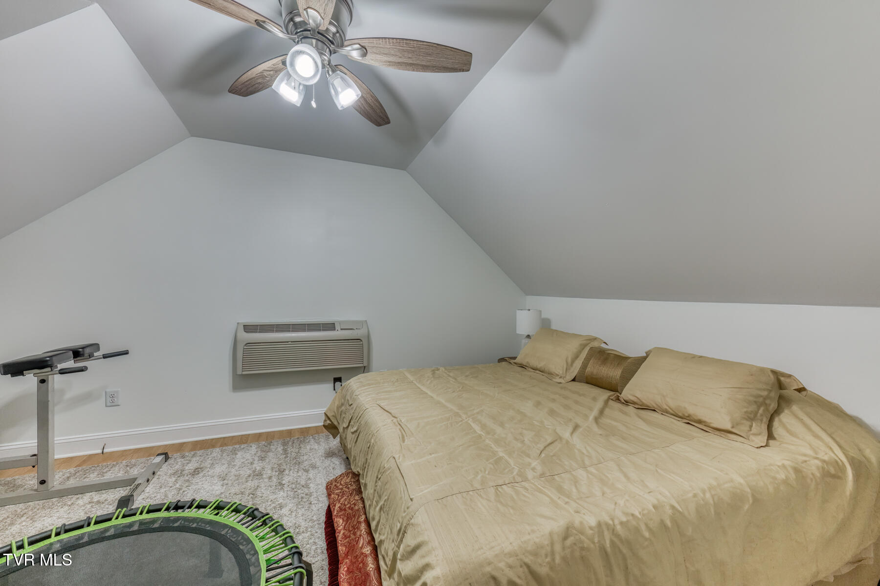 18348 Buffalo Pond Road Bristol, VA 24202 - Photo 36 of 73 18348 Buffalo Pond Rd-36