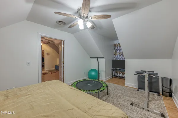 $625,000 | 18348 Buffalo Pond Road, Bristol, VA 24202