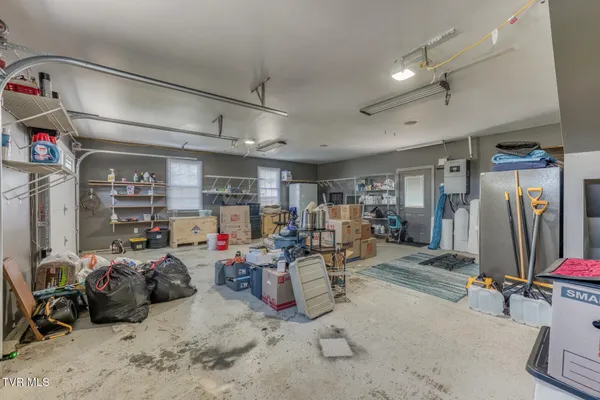 $625,000 | 18348 Buffalo Pond Road, Bristol, VA 24202