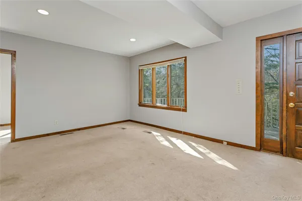 $489,900 | 147 Stoneleigh Avenue, Carmel, NY 10512