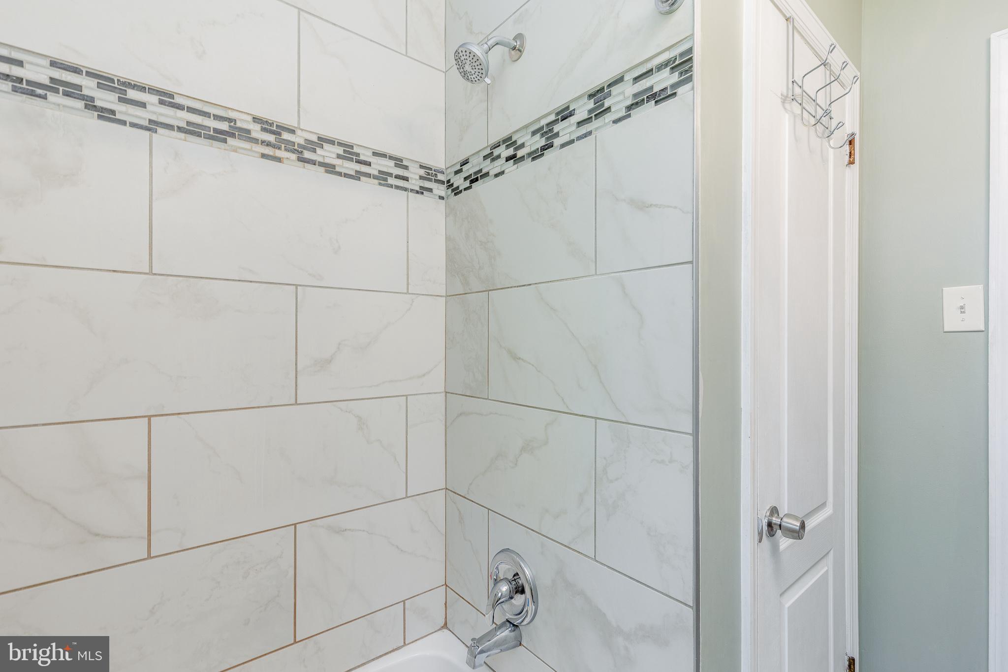112 North Valleybrook Road Cherry Hill, NJ 08034 - Photo 29 of 36 Tiled shower