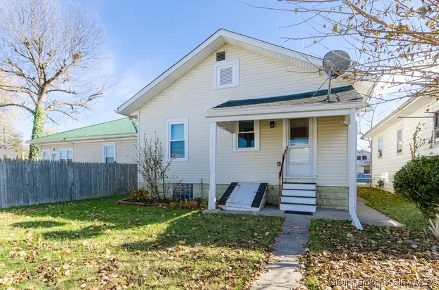 $199,000 | 131 Olive Avenue, New Albany, IN 47150