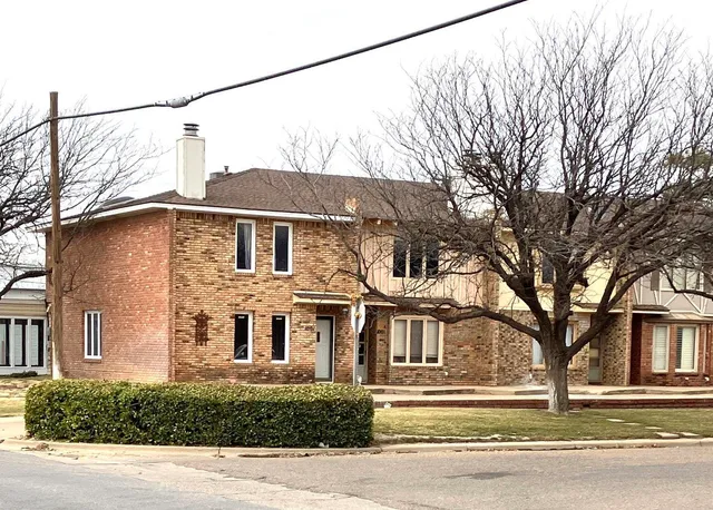 $129,500 | 1001 Jefferson Drive, Plainview, TX 79072