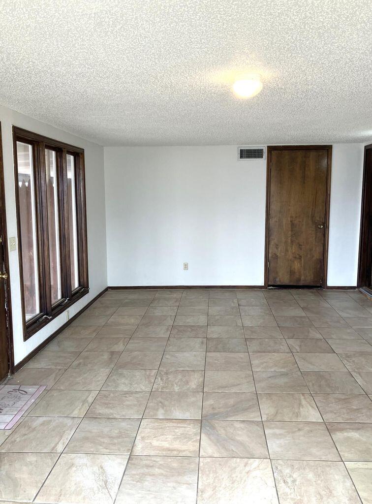 1001 Jefferson Drive Plainview, TX 79072 - Photo 29 of 35 29