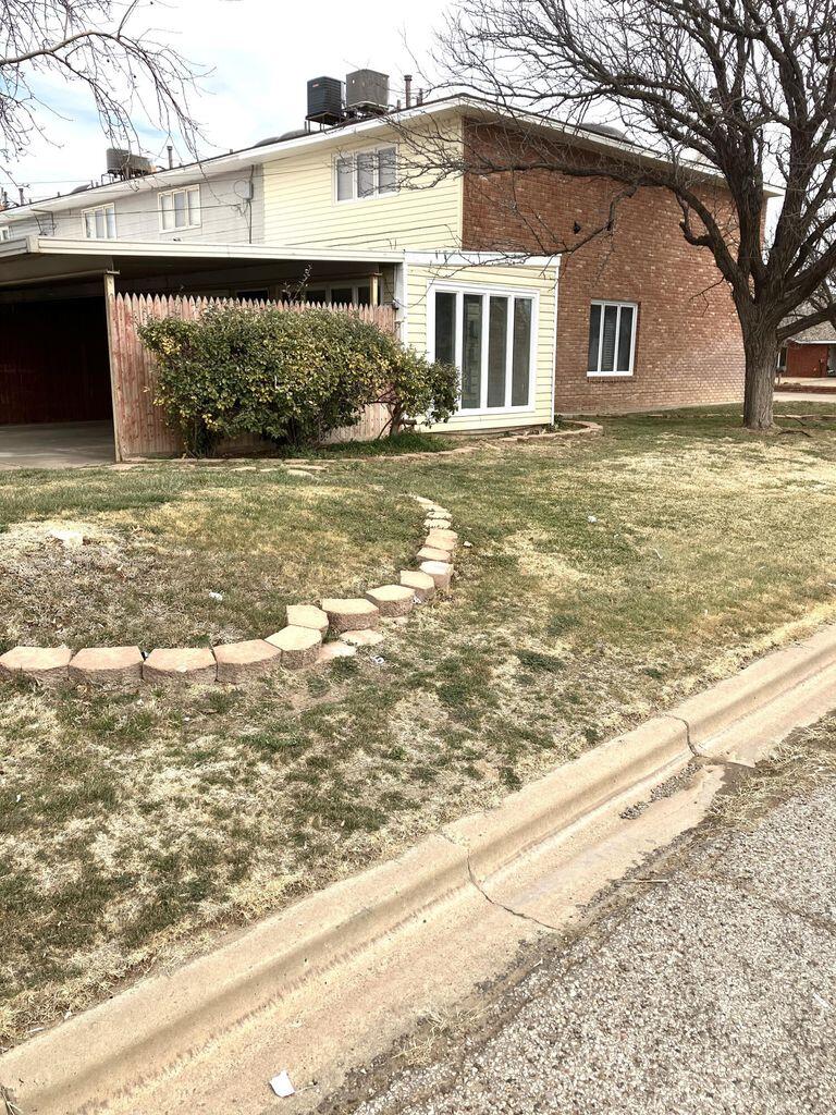 1001 Jefferson Drive Plainview, TX 79072 - Photo 7 of 35 7