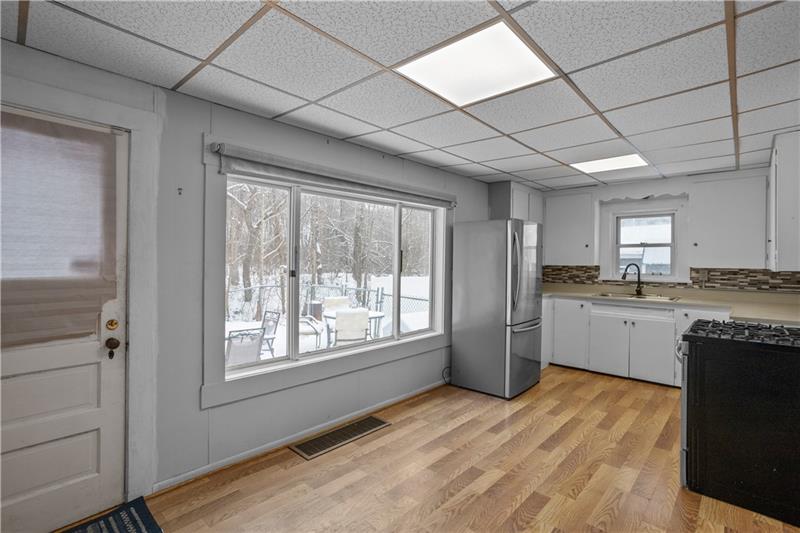 2438 Eastbrook Road New Castle, PA 16105 - Photo 11 of 26 Gallery Image 11
